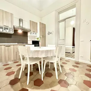  Apartamento Palazzo La Zagara Italia