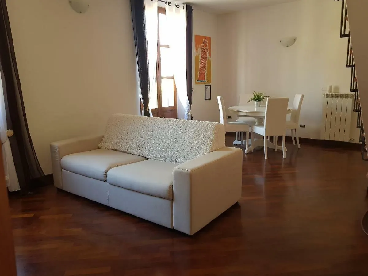 In Piazzetta Apartment Pisa